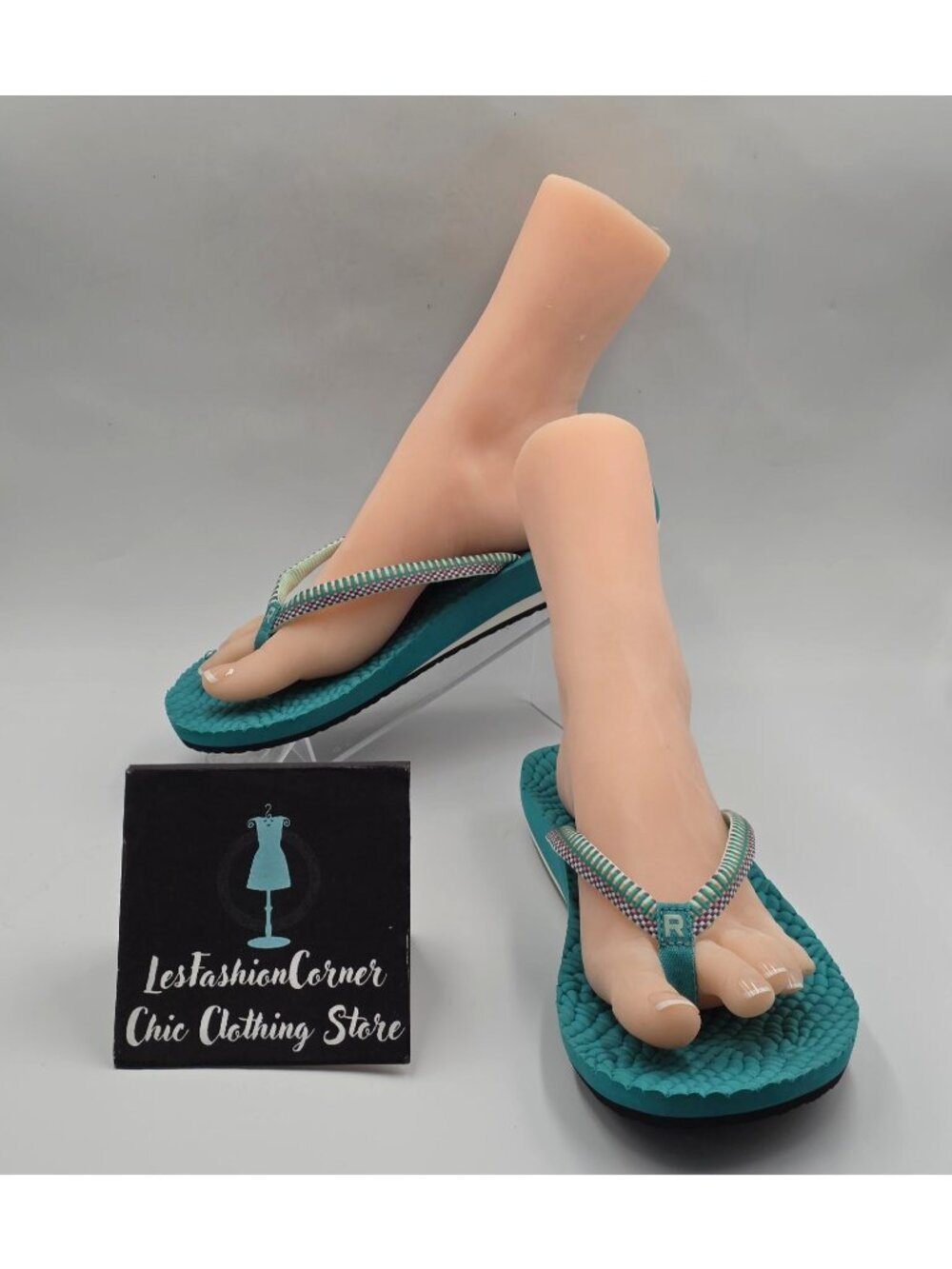 Rafters Women's Teal Lightweight Flip Flops Beach Sandals Size 11 3968
